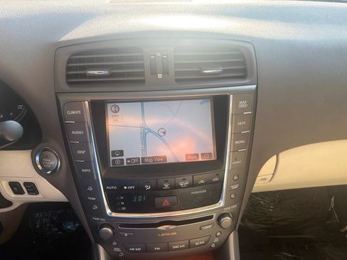 Used 2009 Lexus IS 250 AWD image 17