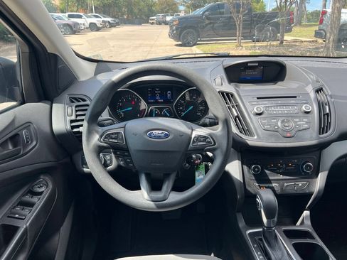 Used 2017 Ford Escape S FWD image 13