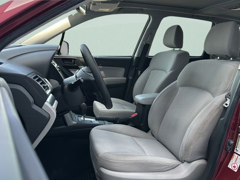 Used 2016 Subaru Forester 2.5i Premium w/ Popular Package #2 AWD/4WD image 25