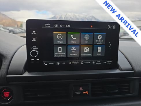 Used 2025 Honda Pilot TrailSport image 15