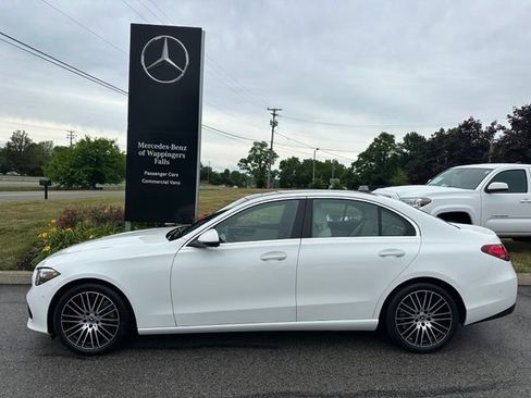Used 2026 Mercedes-Benz C 300 4MATIC Sedan image 2
