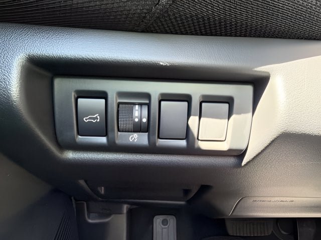 New 2026 Subaru Outback Limited AWD/4WD image 9