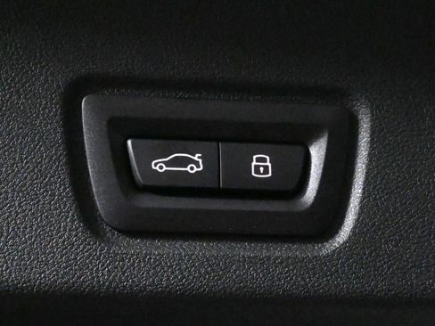 Used 2025 BMW i4 M50 w/ Premium Package image 40