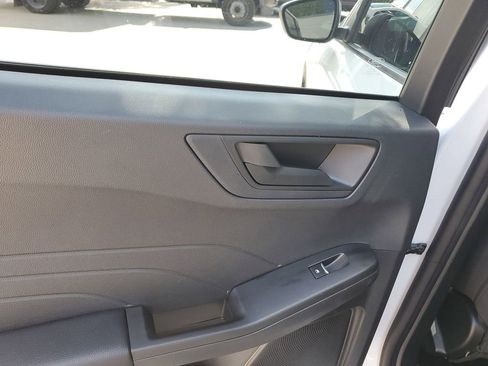 Used 2022 Ford Escape SE w/ Convenience Package FWD image 16