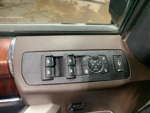 Used 2022 Ford F250 King Ranch w/ King Ranch Ultimate Package image 23