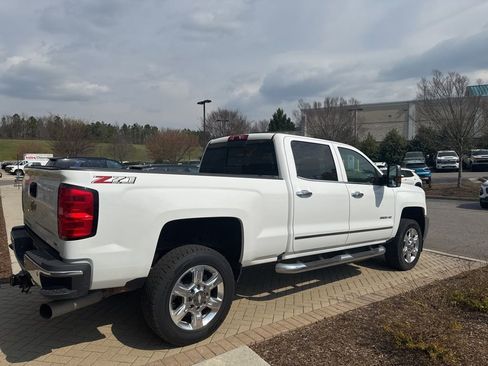 Used 2018 Chevrolet Silverado 2500 LTZ w/ Duramax Plus Package image 4