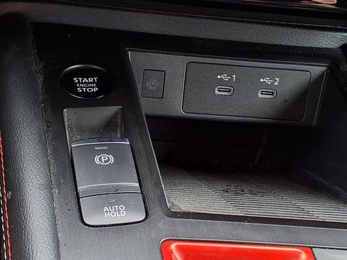 Used 2025 Nissan Kicks SR w/ SR Premium Package AWD/4WD image 20