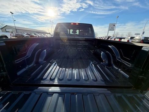 New 2026 RAM 2500 Tradesman AWD/4WD image 9