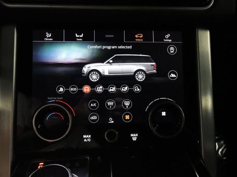 Used 2019 Land Rover Range Rover Supercharged image 17