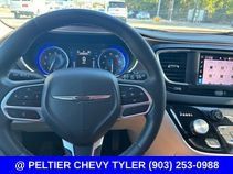 Used 2023 Chrysler Voyager LX FWD image 20