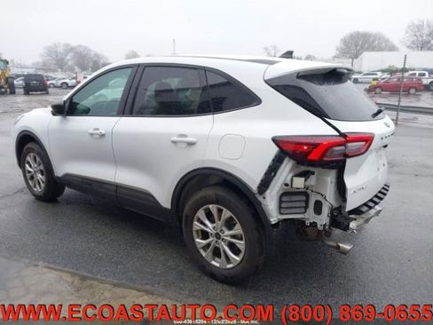 Used 2025 Ford Escape Active image 3