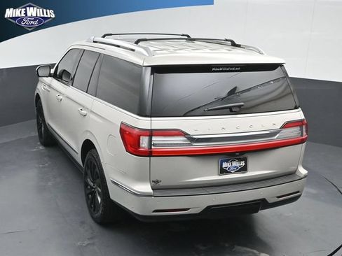 Used 2020 Lincoln Navigator Reserve w/ Equipment Group 208A Reserve RWD image 13