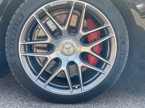 Used 2018 Mercedes-Benz S 63 AMG S 4MATIC Sedan image 28