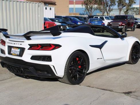 Used 2025 Chevrolet Corvette Z06 w/ Stealth Interior Trim Package image 41