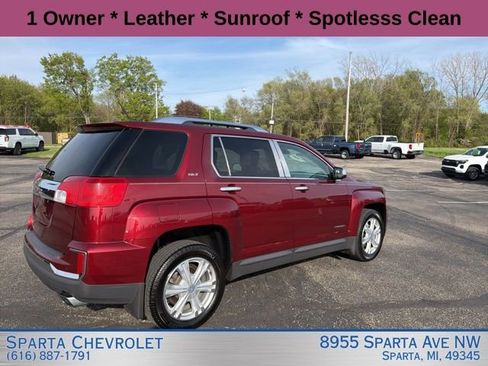 Used 2017 GMC Terrain SLT w/ Open Road Package FWD image 3