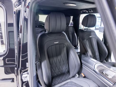 Used 2025 Mercedes-Benz G 63 AMG 4MATIC image 29