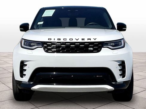 Used 2023 Land Rover Discovery HSE R-Dynamic AWD/4WD image 3