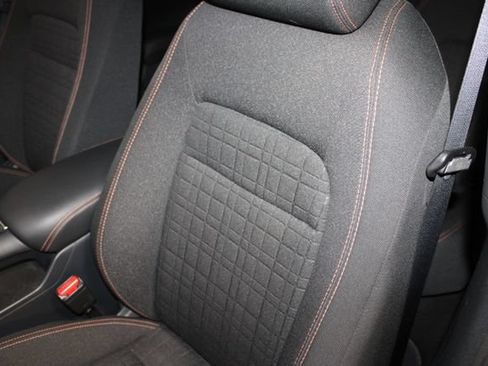Used 2024 Honda HR-V Sport image 9