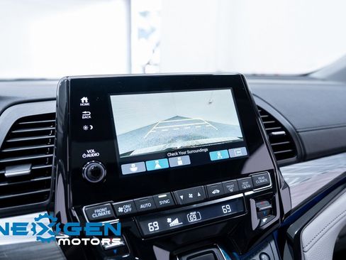 Used 2022 Honda Odyssey Elite image 37