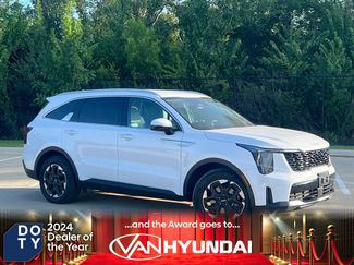 Used 2025 Kia Sorento S FWD video 1