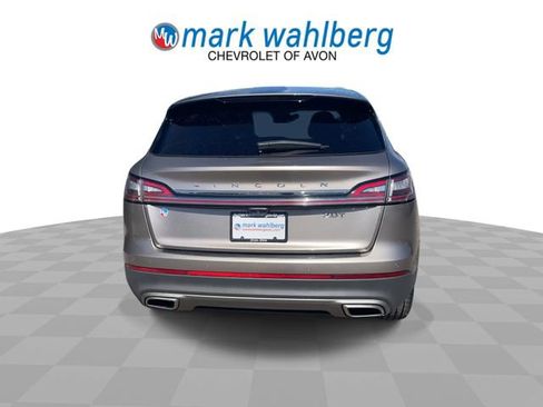 Used 2019 Lincoln Nautilus Select FWD image 7