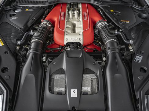 Used 2023 Ferrari 812 GTS RWD image 64