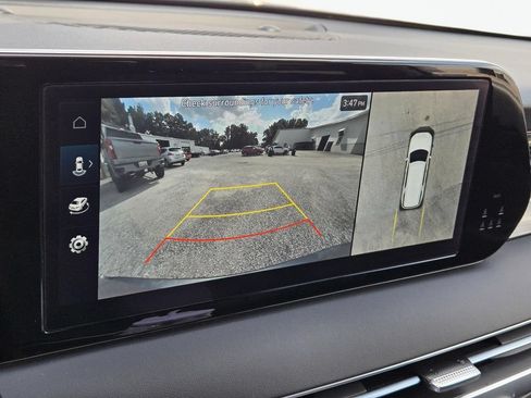 Certified 2025 Hyundai Palisade Calligraphy FWD image 28