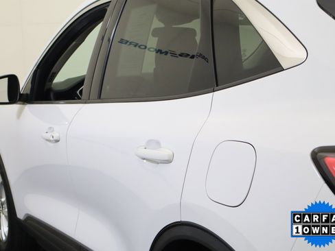 Used 2022 Ford Escape SE image 10