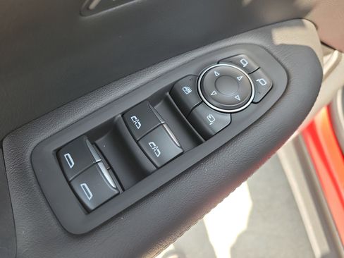 Certified 2025 Cadillac XT5 Premium Luxury w/ Technology Package image 17