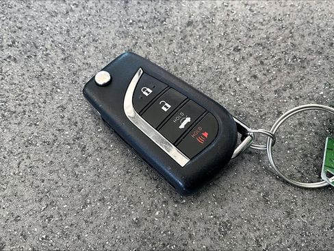 Certified 2024 Toyota Corolla LE image 15