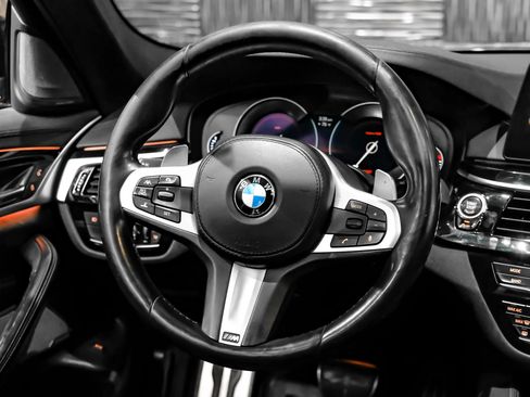 Used 2017 BMW 540i RWD image 15