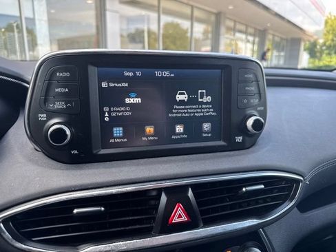 Used 2019 Hyundai Santa Fe Limited FWD image 12