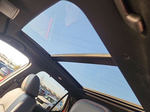 New 2025 Honda Pilot TrailSport image 10