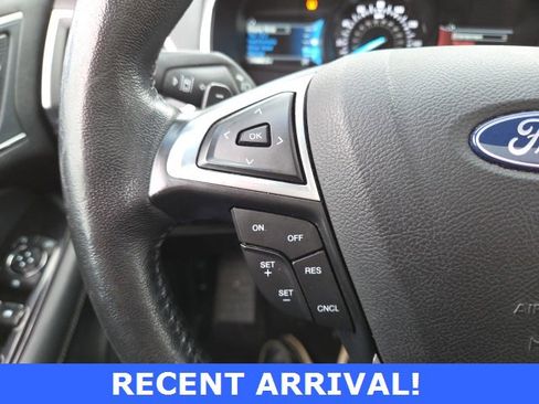 Used 2019 Ford Edge Titanium w/ Canadian Touring Package image 60