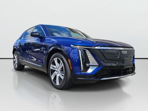 Certified 2024 Cadillac Lyriq Tech RWD image 13
