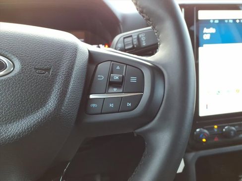 Used 2024 Ford Ranger XLT w/ Technology Package image 42