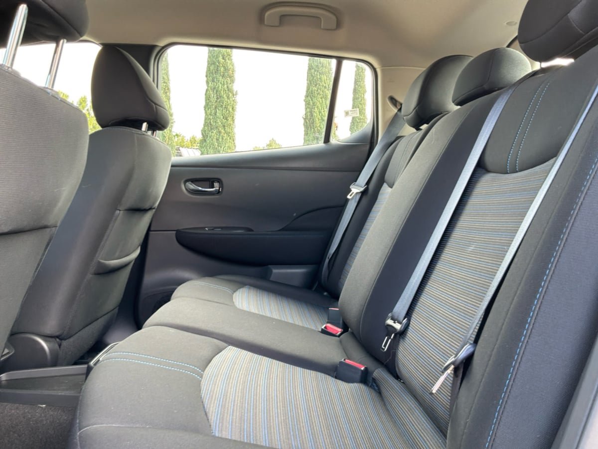 Used 2023 Nissan Leaf S FWD image 19