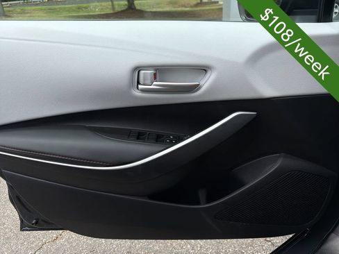 Used 2025 Toyota Corolla SE FWD image 21