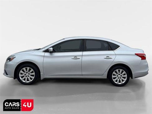Used 2017 Nissan Sentra S image 4