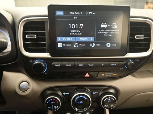 Used 2023 Honda Civic EX-L image 11