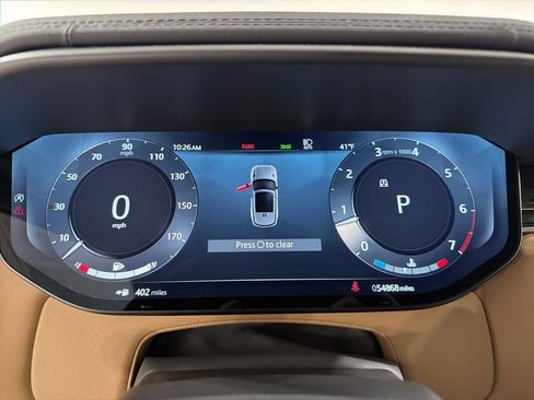 Used 2023 Land Rover Range Rover Sport SE Dynamic image 15