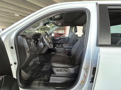 Used 2025 Chevrolet Silverado 1500 Custom w/ Turbomax Blackout Package AWD/4WD image 25