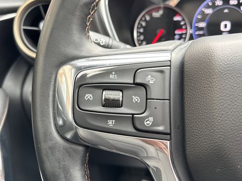 Used 2023 Chevrolet Blazer Premier AWD/4WD image 18