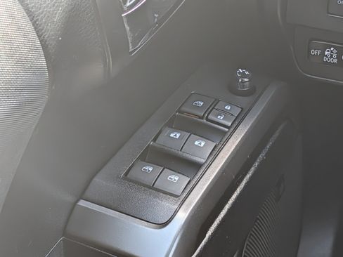 Certified 2022 Toyota Tacoma TRD Sport w/ TRD Premium Sport Package AWD/4WD image 27