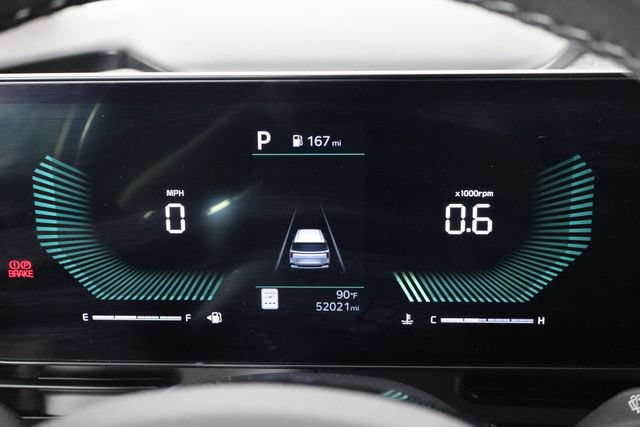 Certified 2025 Kia Carnival FWD image 11