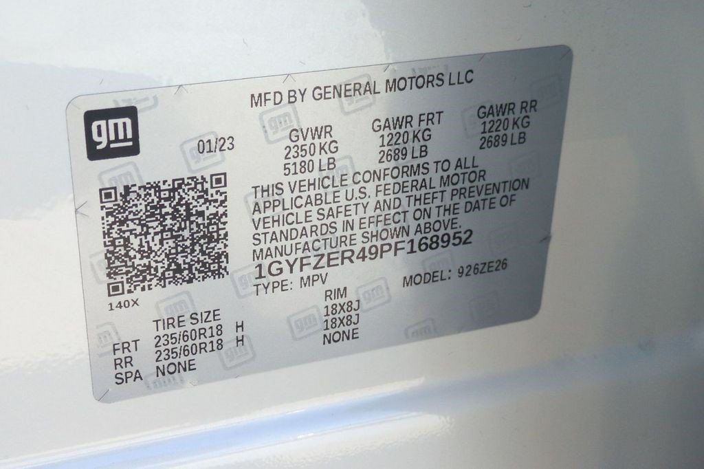 Certified 2023 Cadillac XT4 Sport w/ Cold Weather Package FWD image 7