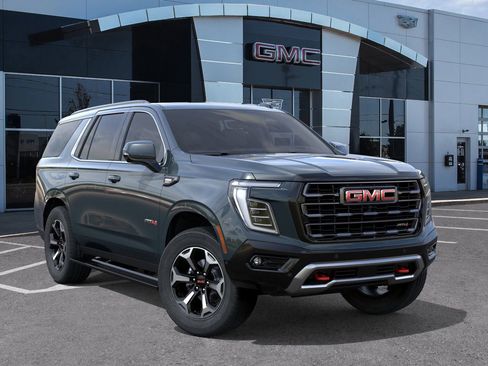 New 2026 GMC Yukon AT4 Ultimate w/ LPO, Floor Liner Package image 7