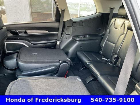 Used 2022 Kia Telluride EX w/ EX Premium Package AWD/4WD image 30