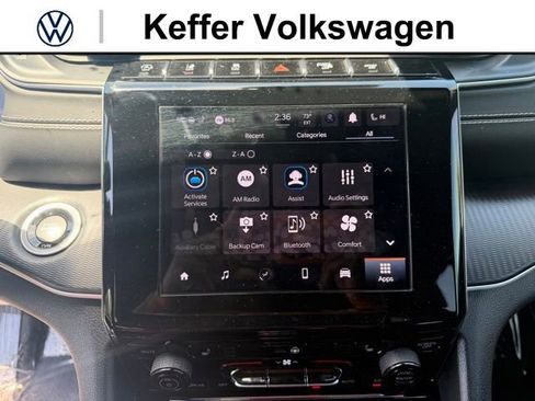 Used 2023 Jeep Grand Cherokee Altitude AWD/4WD image 23