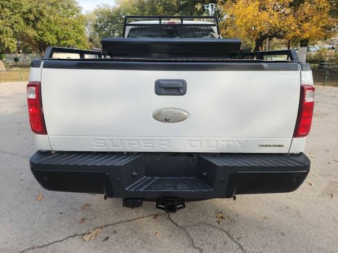 Used 2012 Ford F250 XL w/ Skid Plate Pkg image 7